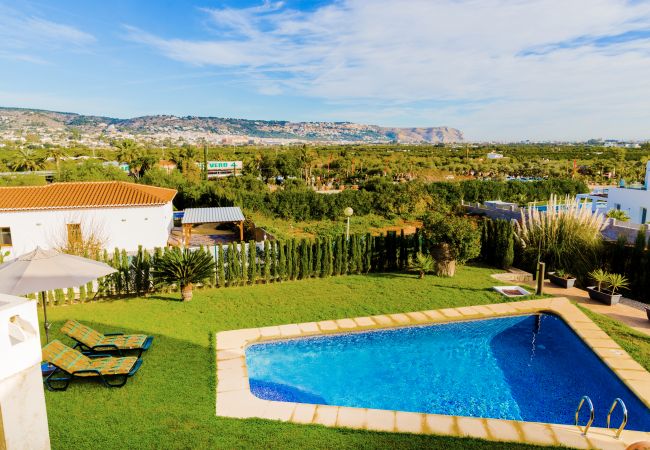 Villa in Javea / Xàbia - Villa Garden Javea, with Private Pool and Parking