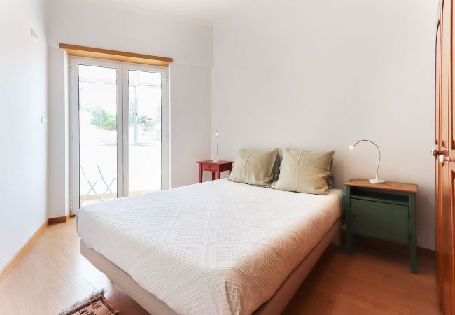 Apartment in Lisbon - SUNNY FLAT CITY VIEW