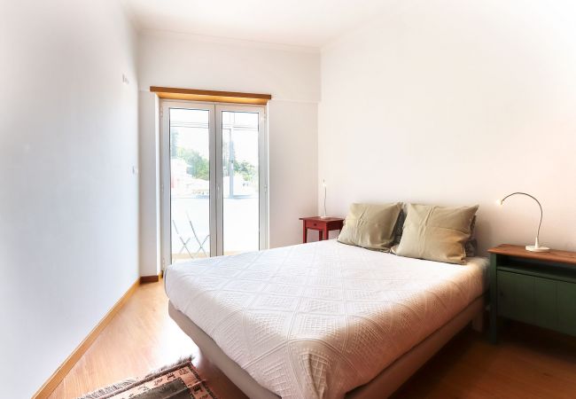 Apartment in Lisbon - SUNNY FLAT CITY VIEW