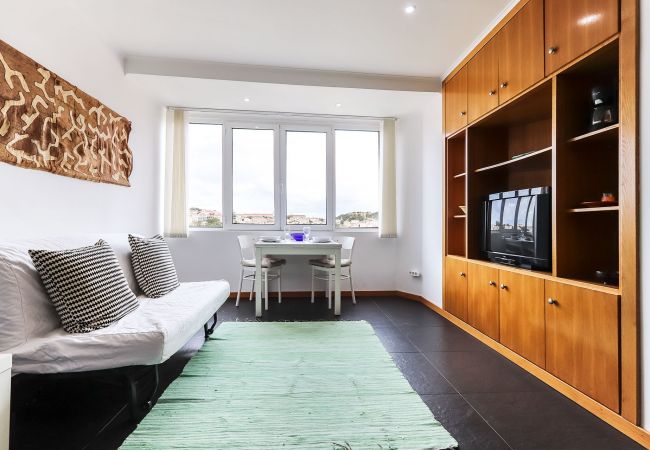 Apartment in Lisbon - SUNNY FLAT CITY VIEW