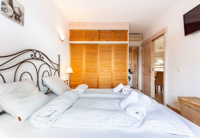 Apartment in Fuengirola - Buganvilla, El Higueron