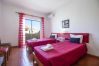 Apartment in Albufeira - Apartamento Caju | 2 Bedrooms | Central | Oura