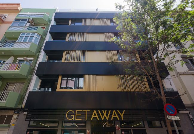 Studio in Las Palmas de Gran Canaria - Mainstream home with balcony By Canariasgetaway
