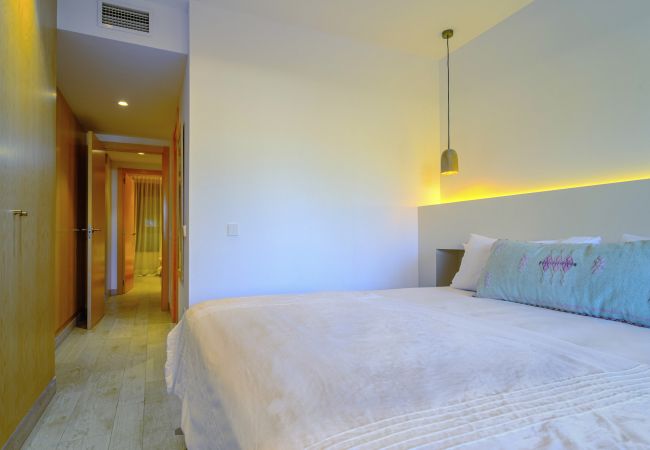 Apartment in Javea - Altamar Plus II Apartment Javea Arenal, Stylish with AC, Wifi, Terrace and Pool