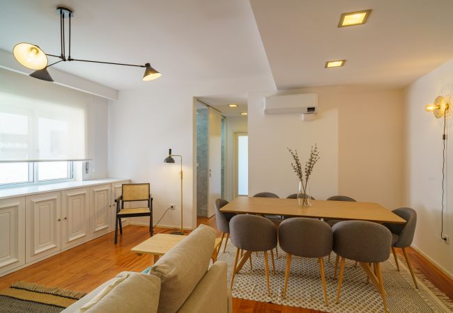 Apartment in Porto - Classic Apartment (New in VRBO)