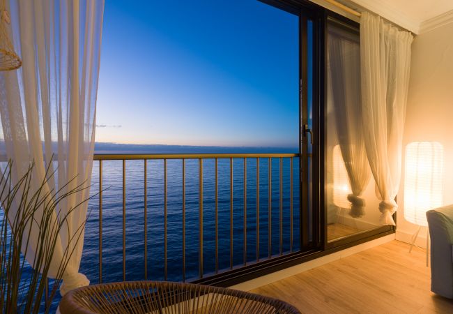 House in Maspalomas -  Viewpoint Over The Cliff By CanariasGetaway