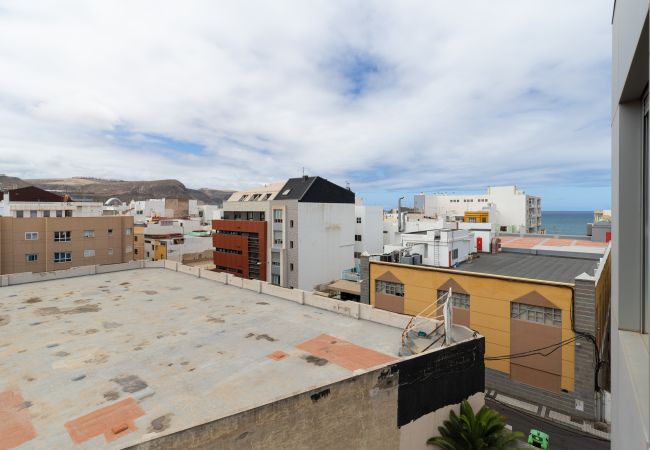 House in Las Palmas de Gran Canaria - Leyre Mar Canteras by Canariasgetaway