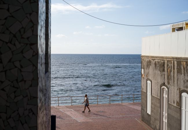 House in Las Palmas de Gran Canaria -  Mosaic on the Beach By CanariasGetaway