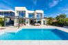 Villa in Mijas Costa - Casa Luz | Luxurious family villa with private pool, BBQ