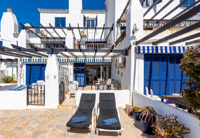 Apartment in Mijas Costa - Little Paradise in Calahonda Beach I